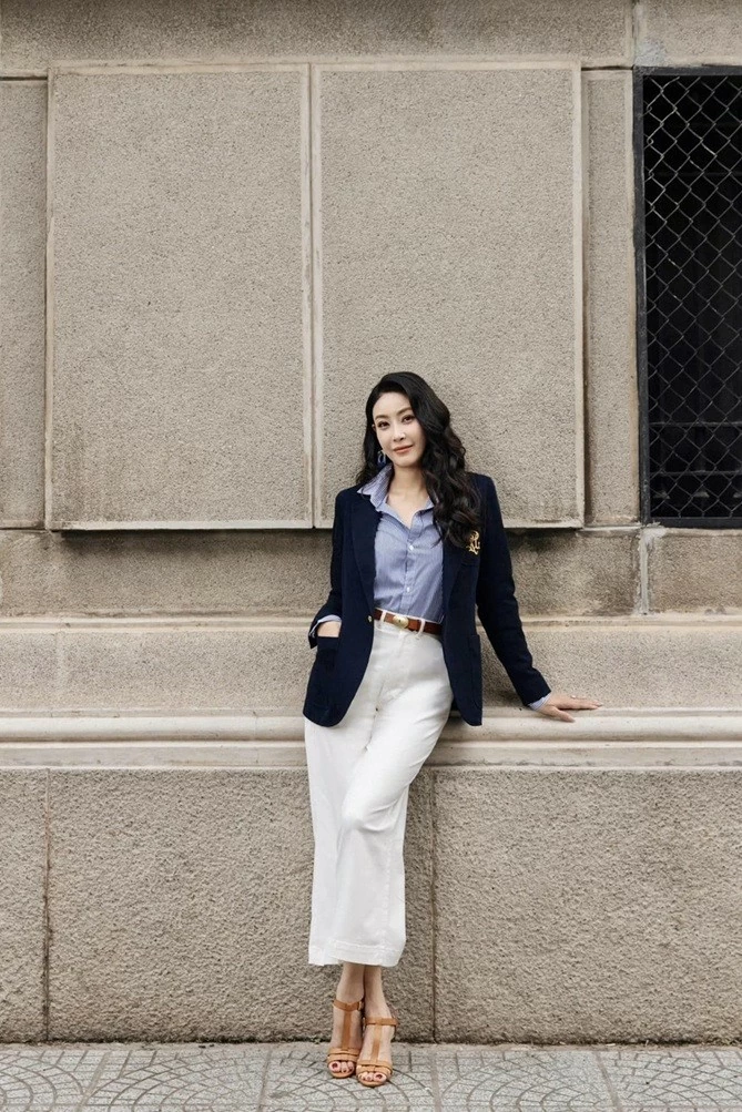 Hoa hậu Hà Kiều Anh Hoa hậu Hà Kiều Anh