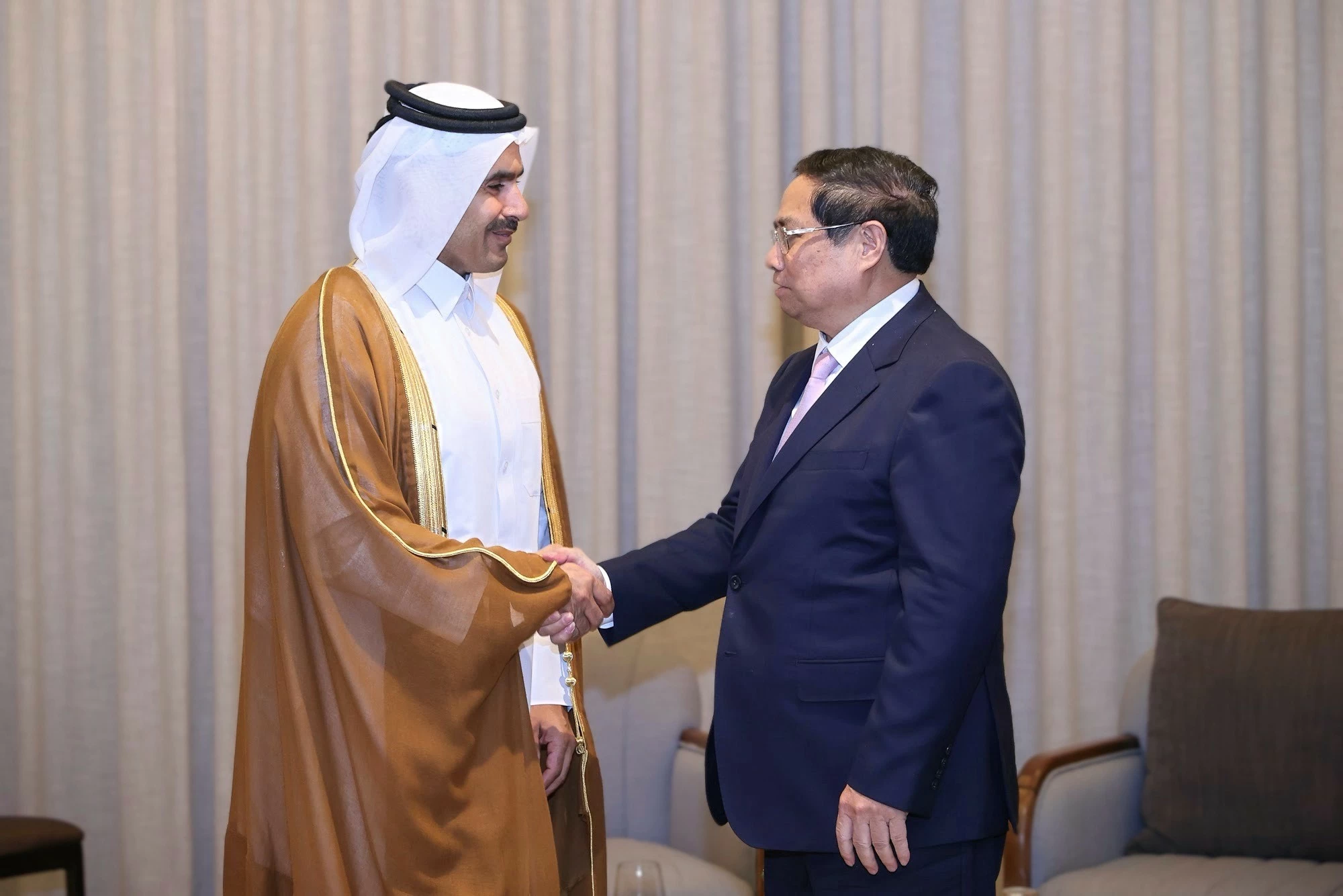 Những cuộc trao đổi thẳng thắn giữa doanh nghiệp Qatar với Thủ tướng Phạm Minh Chính Những cuộc trao đổi thẳng thắn giữa doanh nghiệp Qatar với Thủ tướng Phạm Minh Chính