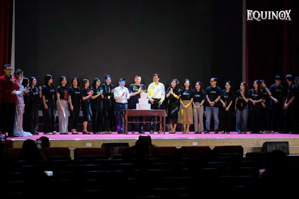 Sắc màu độc đáo lễ hội Halloween tại Học viện Báo chí và Tuyên truyền Sắc màu độc đáo lễ hội Halloween tại Học viện Báo chí và Tuyên truyền