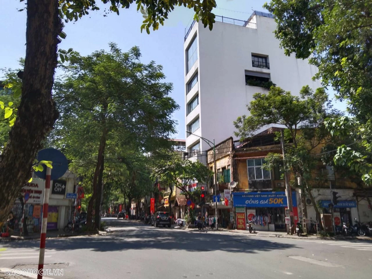 Dự báo thời tiết 10 ngày tới (10-20/11): Bắc Bộ, Bắc Trung Bộ đêm và sáng sớm sương mù nhẹ rải rác, ngày nắng; Trung Trung Bộ cục bộ mưa lớn Dự báo thời tiết 10 ngày tới (10-20/11): Bắc Bộ, Bắc Trung Bộ đêm và sáng sớm sương mù nhẹ rải rác, ngày nắng; Trung Trung Bộ cục bộ mưa lớn