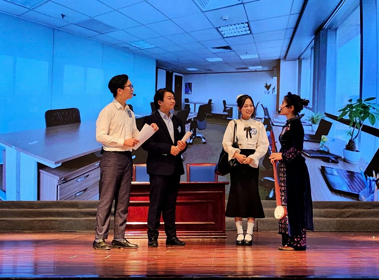 Công đoàn Bộ Ngoại giao tham dự Hội thi Giới thiệu mô hình và thuyết minh ý tưởng cải cách hành chính năm 2024 Công đoàn Bộ Ngoại giao tham dự Hội thi Giới thiệu mô hình và thuyết minh ý tưởng cải cách hành chính năm 2024