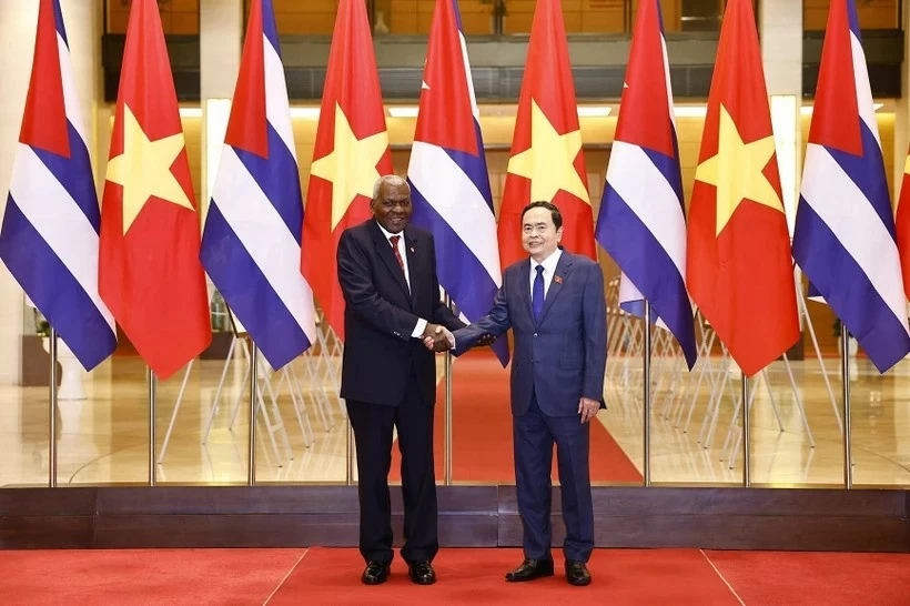 Việt Nam-Cuba: Làm sâu sắc quan hệ thông qua kênh hợp tác nghị viện Chủ tịch Quốc hội Chính quyền Nhân dân Cuba kết thúc chuyến thăm Việt Nam
