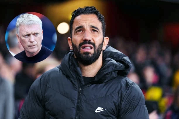 Moyes đã cảnh báo Amorim về sức ép rất lớn ở MU. Moyes đã cảnh báo Amorim về sức ép rất lớn ở MU.