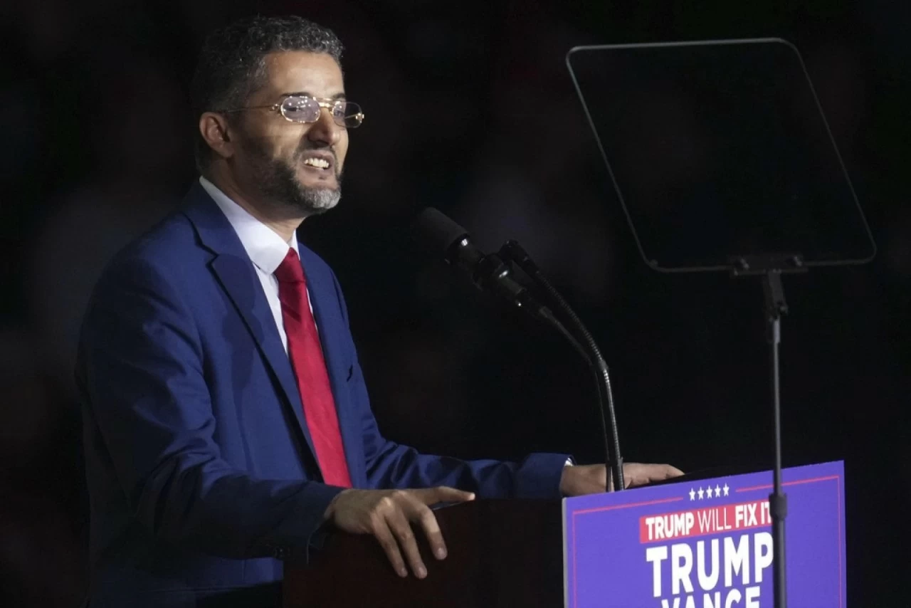 TRỰC TIẾP Bầu cử Mỹ 2024: Căng thẳng an ninh lịch sử, ông Trump ra tuyên bố nóng bất ngờ, bà Harris nói 'hãy tận hưởng' TRỰC TIẾP Bầu cử Mỹ 2024: Căng thẳng an ninh lịch sử, ông Trump ra tuyên bố nóng bất ngờ, bà Harris nói 'hãy tận hưởng'