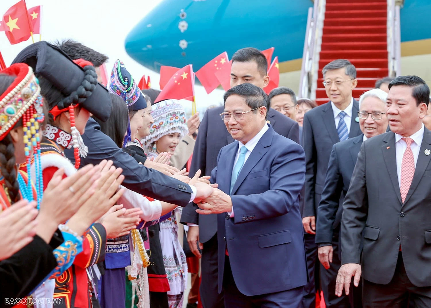 Thủ tướng Chính phủ Phạm Minh Chính đến Côn Minh, Vân Nam, Trung Quốc, tham dự Hội nghị Thượng đỉnh Hợp tác tiểu vùng Mekong mở rộng, ngày 5/11. (Ảnh: Quang Hòa) Thủ tướng Chính phủ Phạm Minh Chính đến Côn Minh, Vân Nam, Trung Quốc, tham dự Hội nghị Thượng đỉnh Hợp tác tiểu vùng Mekong mở rộng, ngày 5/11. (Ảnh: Quang Hòa)