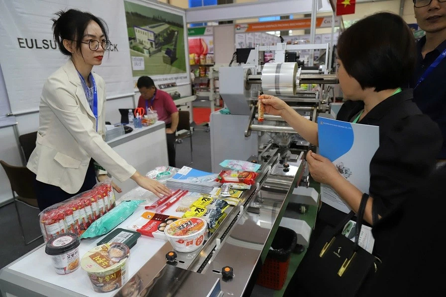 Đẩy mạnh giao thương, xúc tiến thương mại cho các doanh nghiệp ngành Thực phẩm và Đồ uống Đẩy mạnh giao thương, xúc tiến thương mại cho các doanh nghiệp ngành Thực phẩm và Đồ uống