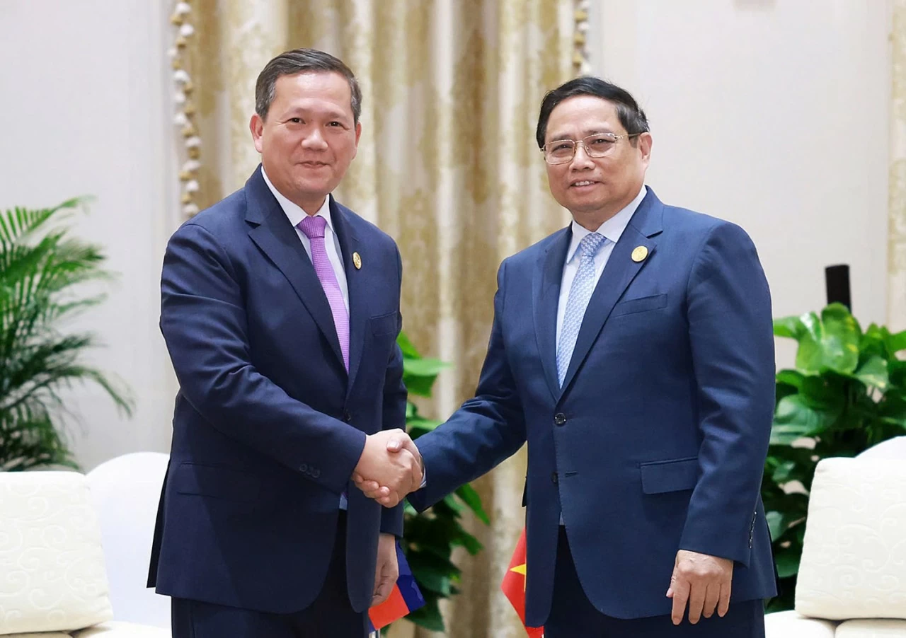 Thủ tướng Chính phủ Phạm Minh Chính gặp Thủ tướng Campuchia Hun Manet nhân dịp tham dự các hội nghị đa phương tại Côn Minh, Trung Quốc Thủ tướng Chính phủ Phạm Minh Chính gặp Thủ tướng Campuchia Hun Manet nhân dịp tham dự các hội nghị đa phương tại Côn Minh, Trung Quốc
