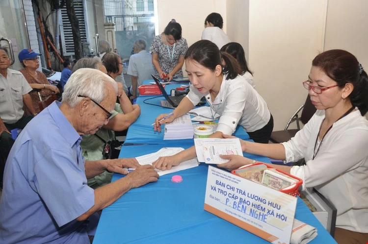 Từ ngày 1/7/2025, trường hợp nào được lựa chọn hưởng lương hưu hoặc hưởng BHXH 1 lần? Từ ngày 1/7/2025, trường hợp nào được lựa chọn hưởng lương hưu hoặc hưởng BHXH 1 lần?