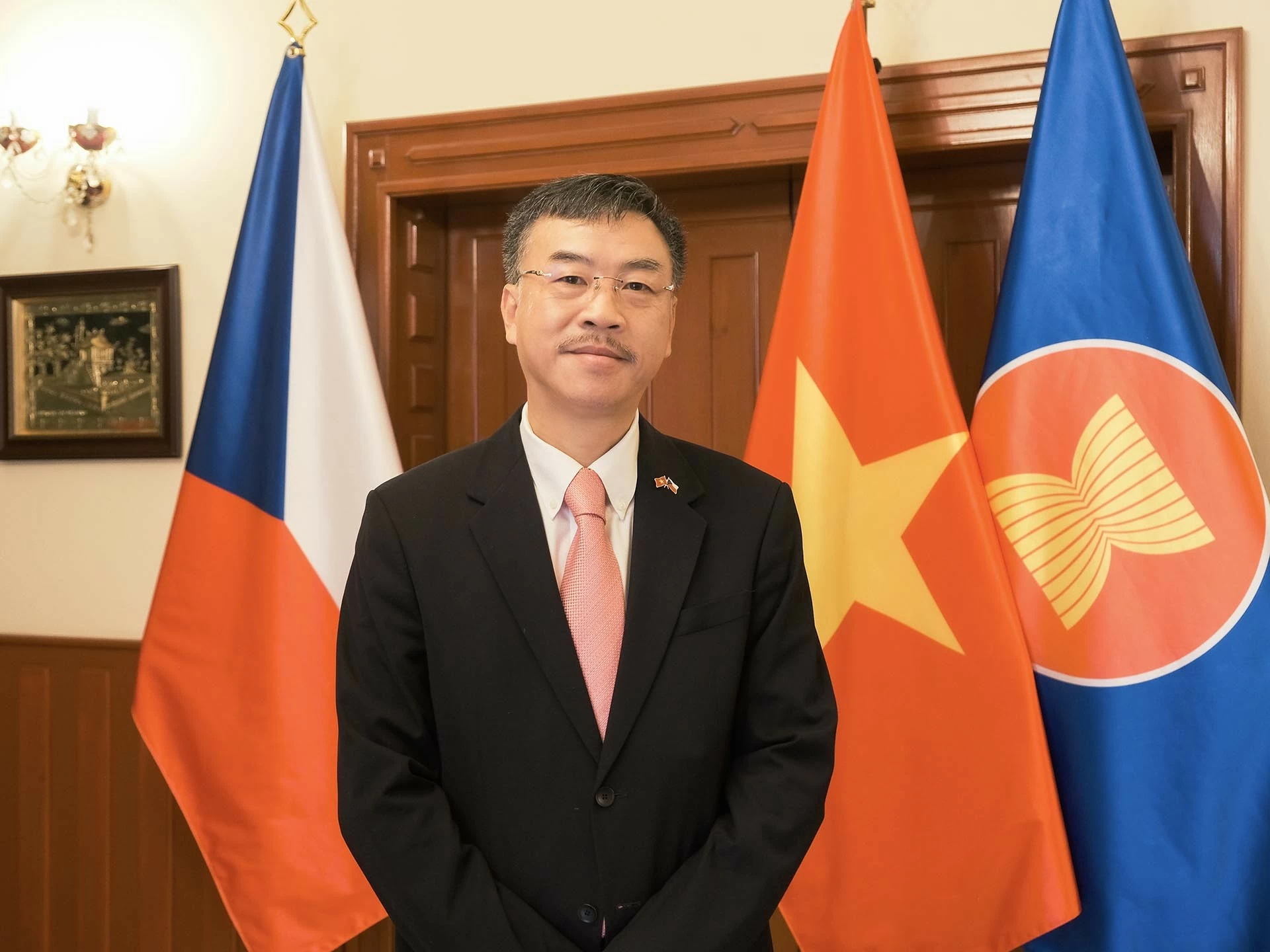 Đại sứ Dương Hoài Nam: Tầm cao mới, cơ hội mới cho quan hệ Việt Nam-Cộng hòa Czech