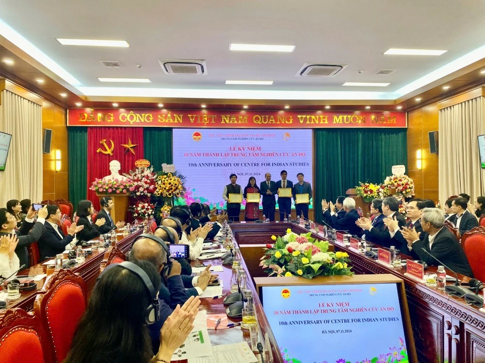 Việt Nam-Ấn Độ chung tay hướng tới tầm nhìn thế kỷ Việt Nam-Ấn Độ chung tay hướng tới tầm nhìn thế kỷ