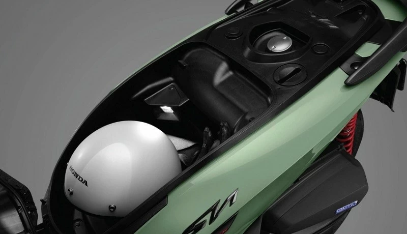 Cận cảnh Honda SH 350i 2025 vừa ra mắt tại Việt Nam, giá từ 151 triệu đồng Cận cảnh Honda SH 350i 2025 vừa ra mắt tại Việt Nam, giá từ 151 triệu đồng