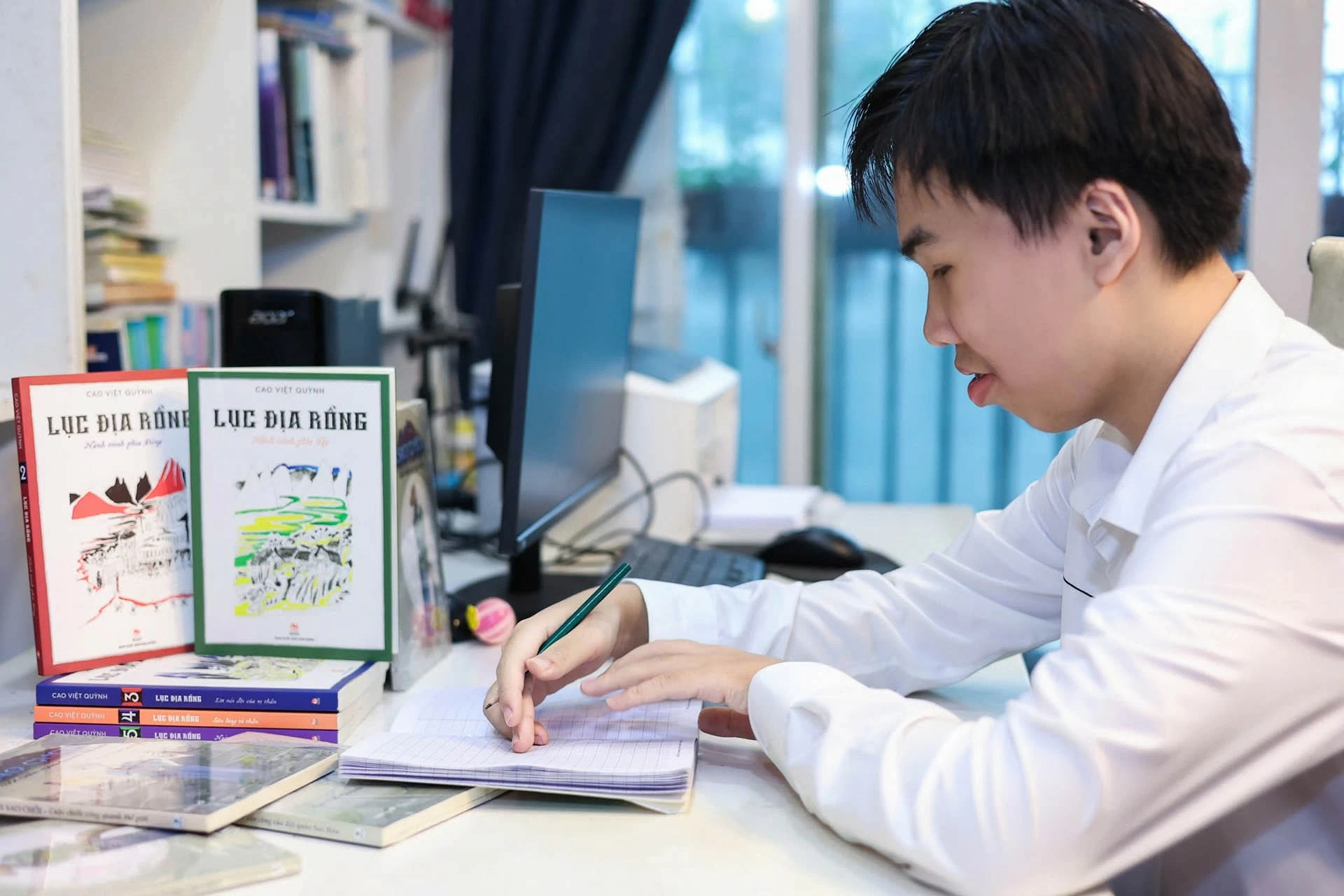 Học điều mới từ những trang giấy Học điều mới từ những trang giấy