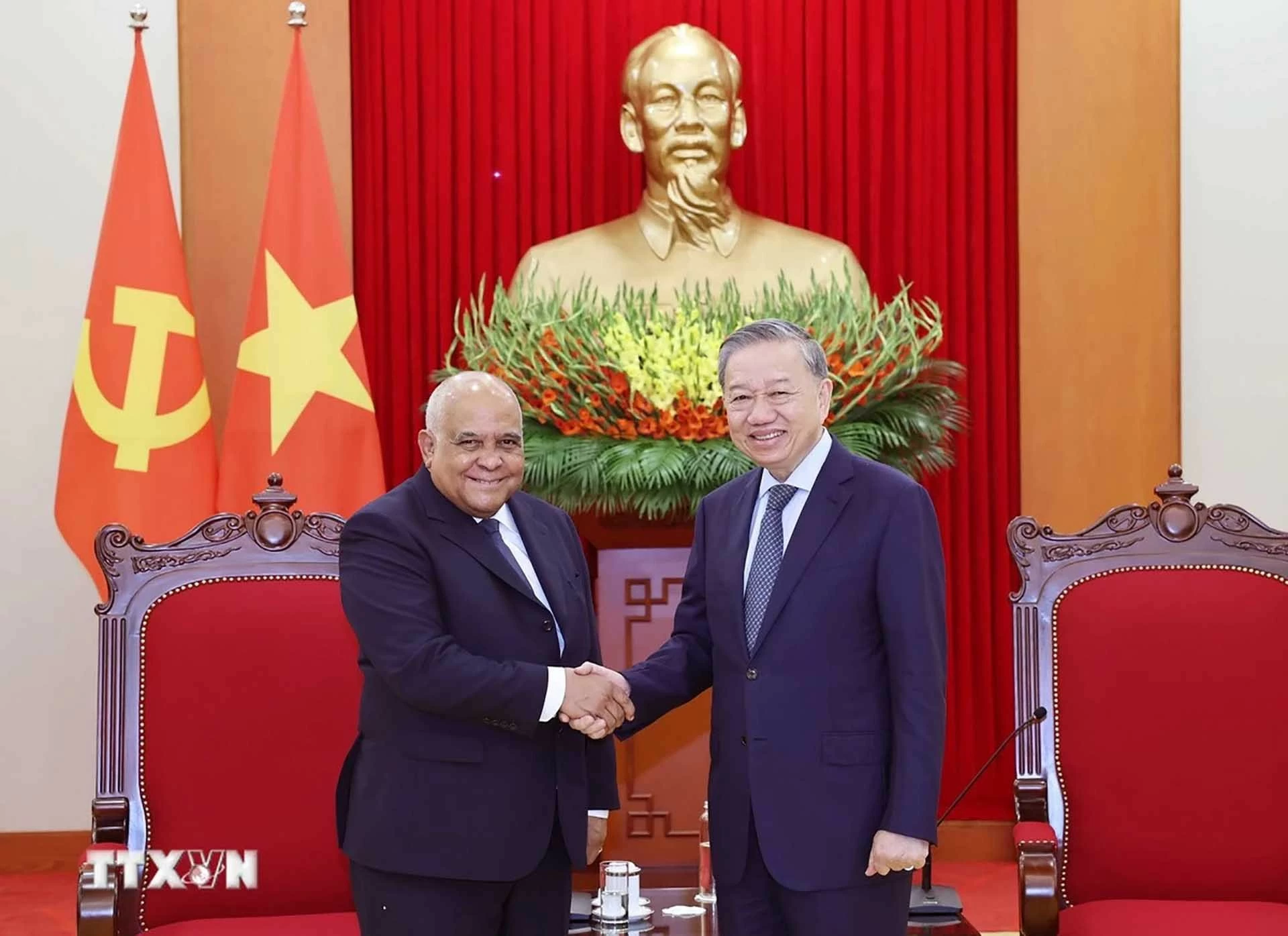 Tổng Bí thư Tô Lâm tiếp Đại sứ Cuba tại Việt Nam Tổng Bí thư Tô Lâm tiếp Đại sứ Cuba tại Việt Nam