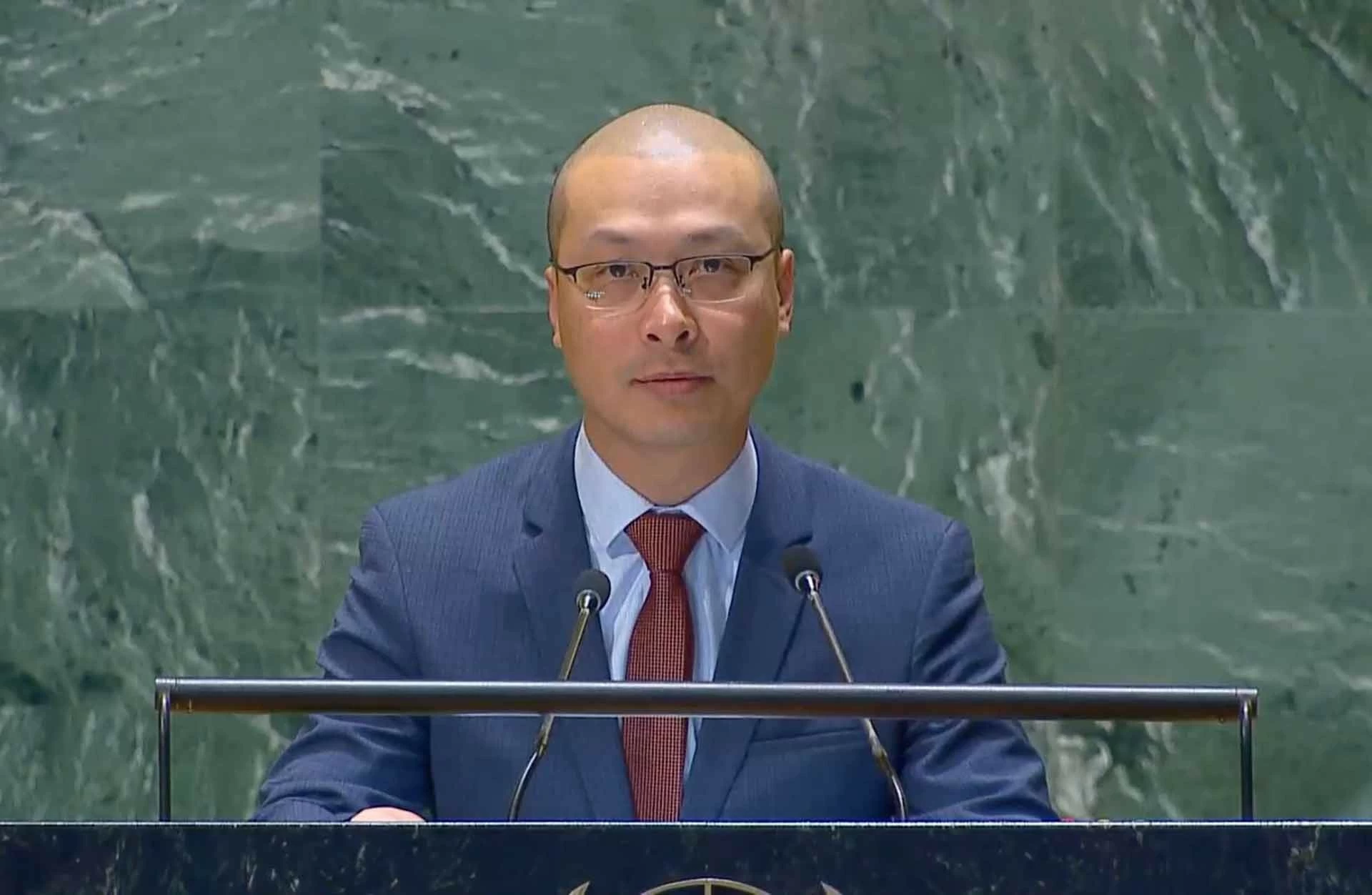 Việt Nam ủng hộ cải tổ Đại hội đồng Liên hợp quốc theo hướng nâng cao hiệu quả và minh bạch Việt Nam ủng hộ cải tổ Đại hội đồng Liên hợp quốc theo hướng nâng cao hiệu quả và minh bạch