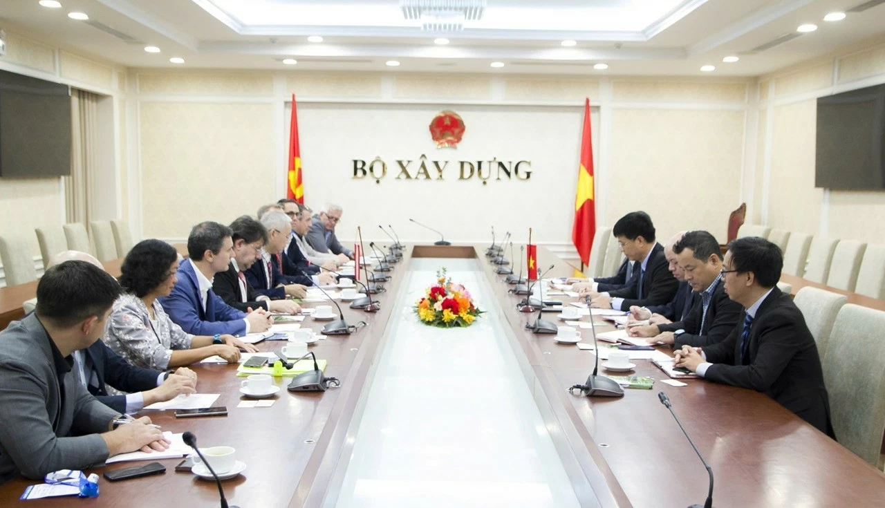Việt Nam-Áo tăng cường hợp tác trong lĩnh vực hạ tầng kỹ thuật, công nghệ xanh Việt Nam-Áo tăng cường hợp tác trong lĩnh vực hạ tầng kỹ thuật, công nghệ xanh