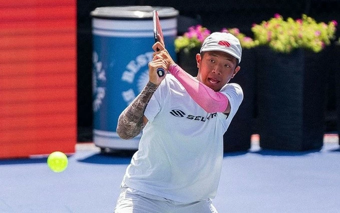 'Thần đồng pickleball' gốc Việt Quang Dương thắng VĐV số 1 thế giới 'Thần đồng pickleball' gốc Việt Quang Dương thắng VĐV số 1 thế giới