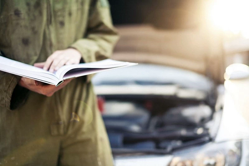 Những vật dụng thiết yếu nên có trên ô tô mà bạn cần biết Những vật dụng thiết yếu nên có trên ô tô mà bạn cần biết