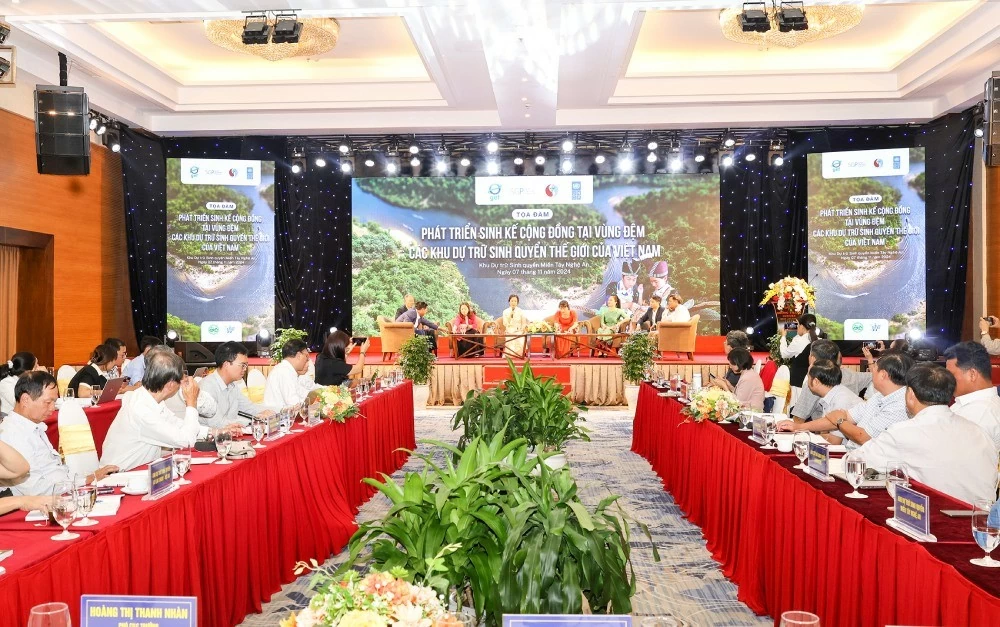 Chung tay xây dựng mô hình phát triển bền vững tại các Khu dự trữ sinh quyển Việt Nam Chung tay xây dựng mô hình phát triển bền vững tại các Khu dự trữ sinh quyển Việt Nam