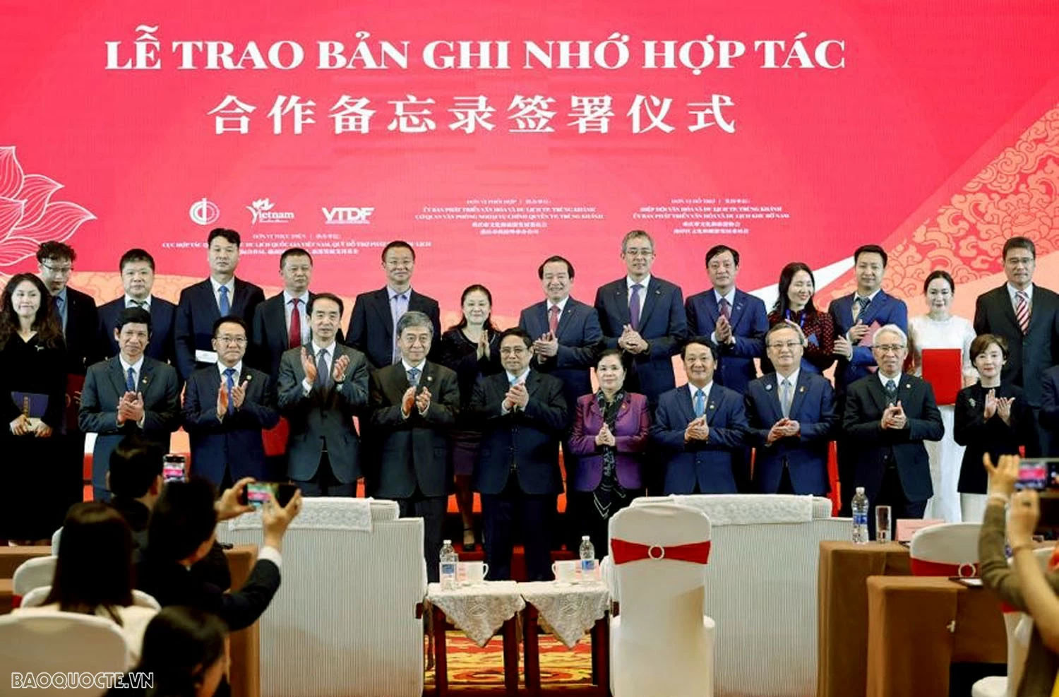 Tăng cường hợp tác du lịch Việt Nam - Trung Quốc Tăng cường hợp tác du lịch Việt Nam - Trung Quốc
