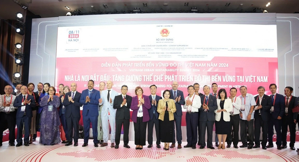 Diễn đàn Phát triển bền vững đô thị Việt Nam năm 2024 Diễn đàn Phát triển bền vững đô thị Việt Nam năm 2024