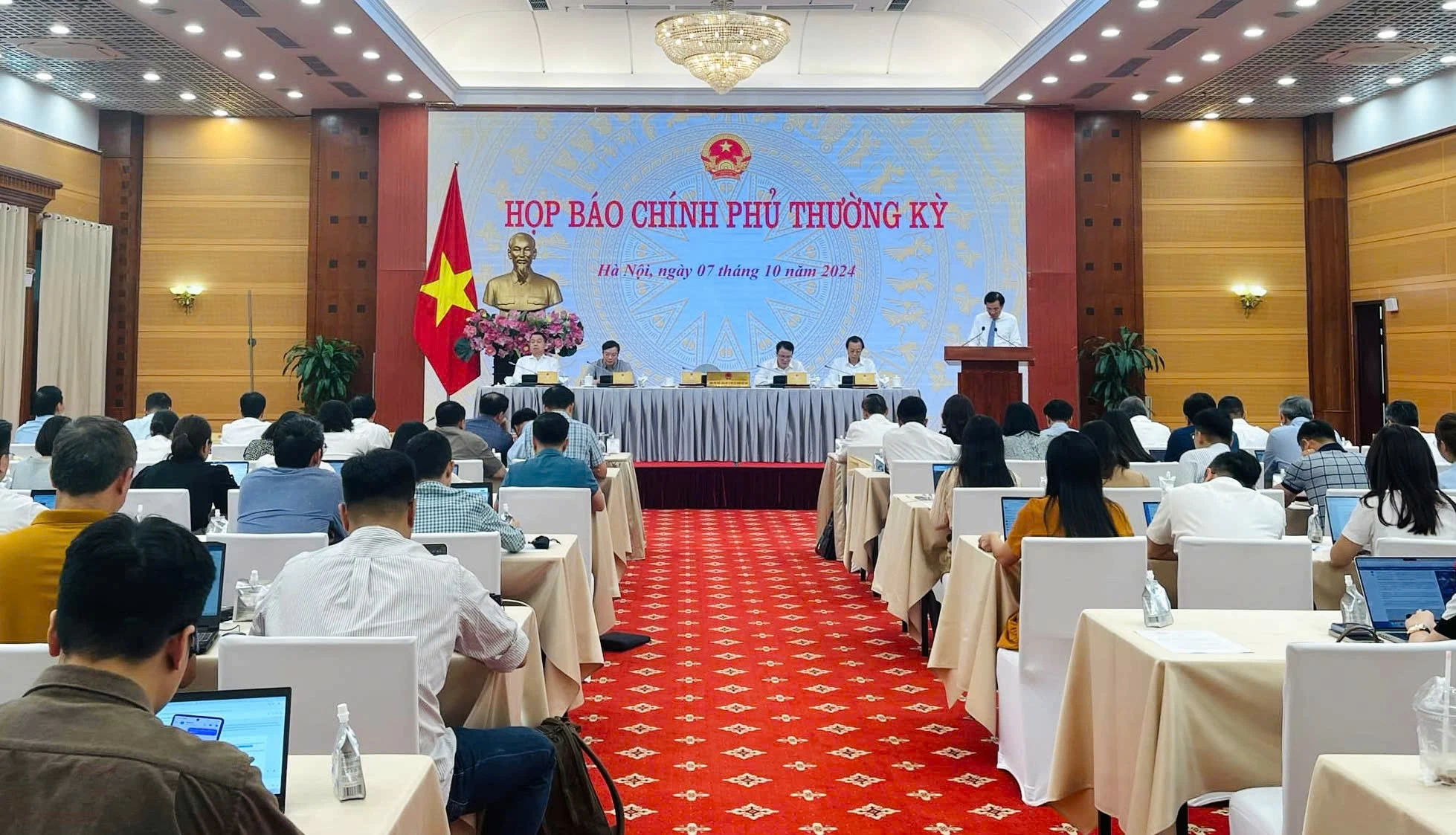 Họp báo Chính phủ thường kỳ tháng 10. (Ảnh: Gia Thành) Họp báo Chính phủ thường kỳ tháng 10. (Ảnh: Gia Thành)