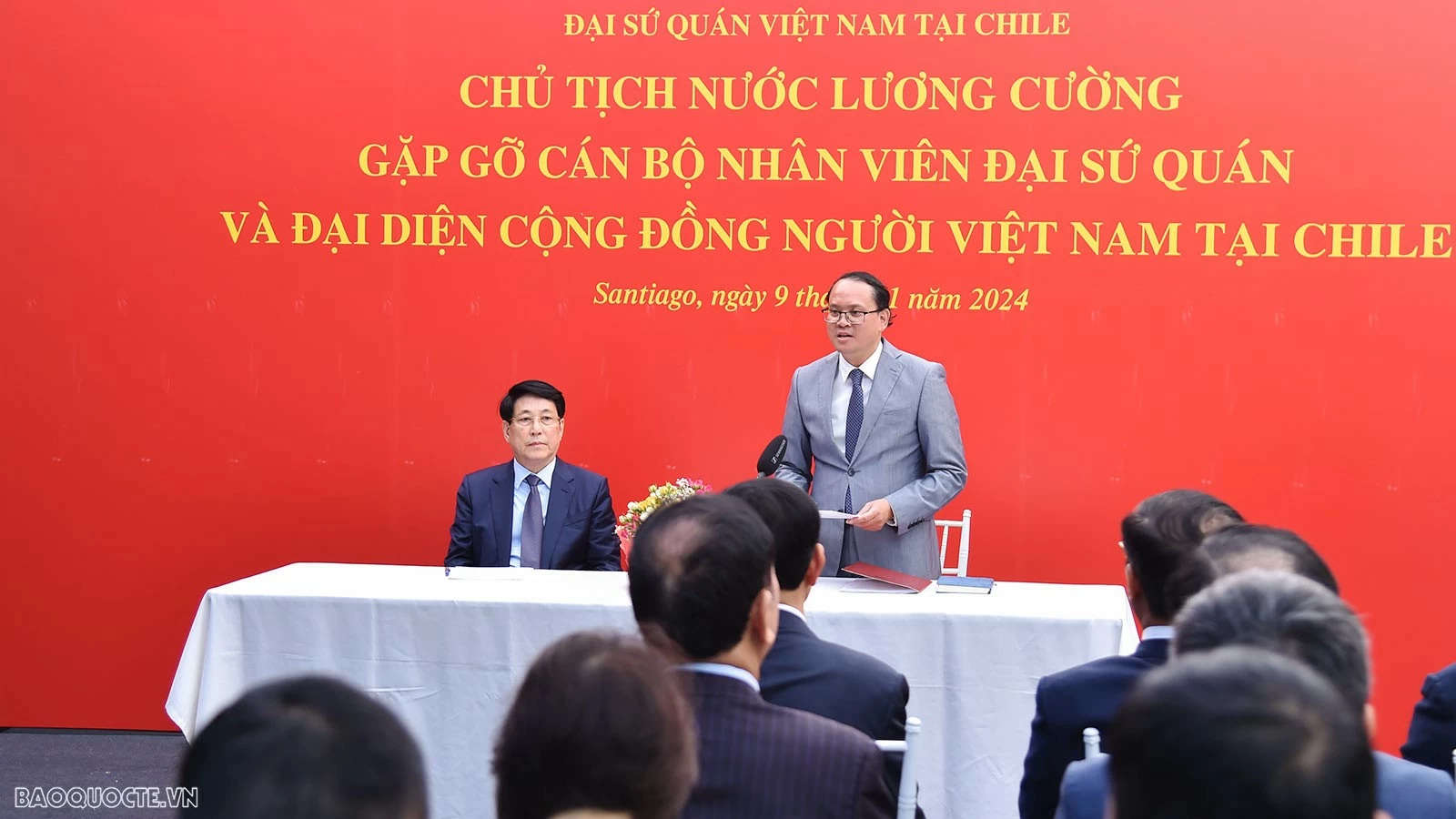 Chủ tịch nước Lương Cường gặp mặt cán bộ Đại sứ quán và cộng đồng người Việt Nam tại Chile Chủ tịch nước Lương Cường gặp mặt cán bộ Đại sứ quán và cộng đồng người Việt Nam tại Chile