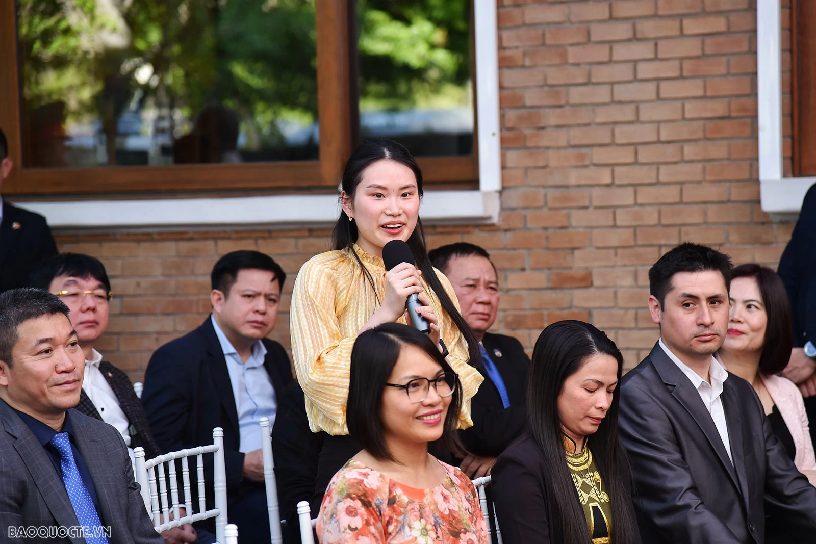 Chủ tịch nước Lương Cường gặp mặt cán bộ Đại sứ quán và cộng đồng người Việt Nam tại Chile Chủ tịch nước Lương Cường gặp mặt cán bộ Đại sứ quán và cộng đồng người Việt Nam tại Chile