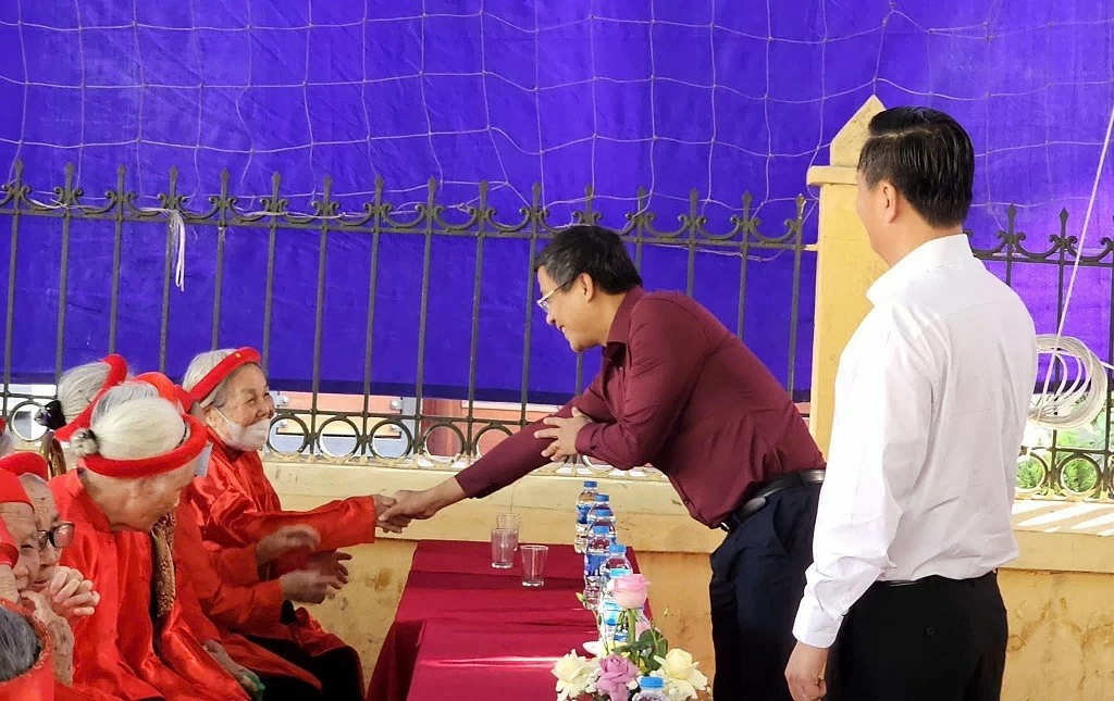 Không khí ấm áp tình nghĩa xóm của ‘Ngày hội đại đoàn kết toàn dân tộc năm 2024’ Không khí ấm áp tình nghĩa xóm của ‘Ngày hội đại đoàn kết toàn dân tộc năm 2024’