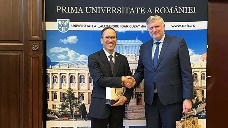 Tăng cường hợp tác sâu rộng Việt Nam và Iasi, Romania Tăng cường hợp tác sâu rộng Việt Nam và Iasi, Romania