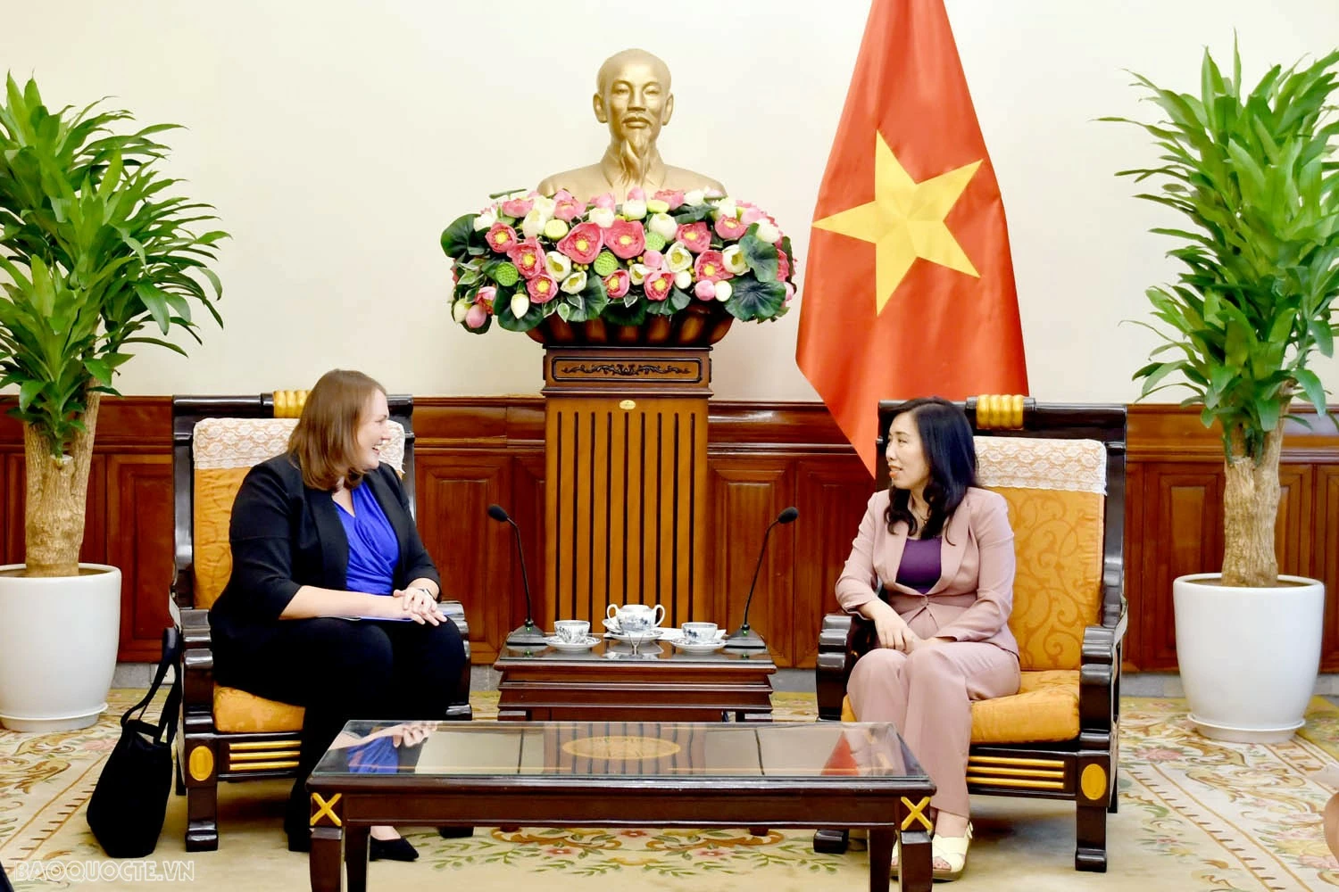 Tân Trưởng Phái đoàn đại diện Tổ chức Di cư quốc tế (IOM) khẳng định sẽ tiếp tục hỗ trợ Việt Nam triển khai Thoả thuận GCM Tân Trưởng Phái đoàn đại diện Tổ chức Di cư quốc tế khẳng định tiếp tục hỗ trợ Việt Nam triển khai Thỏa thuận GCM