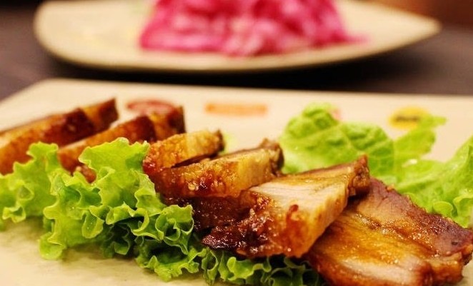 gia heo hoi hom nay 1211 tiep tuc on dinh nuoi heo dat 70 tieu chi huu co se bao dam an toan dich benh