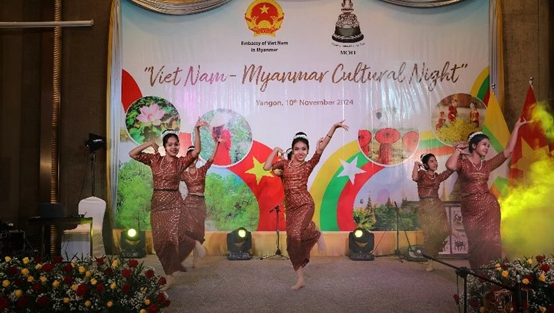Đặc sắc đêm văn hóa Việt Nam và Myanmar tại Yangon Đặc sắc đêm văn hóa Việt Nam và Myanmar tại Yangon