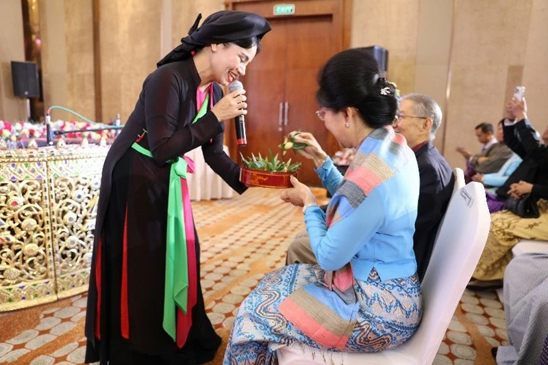 Đặc sắc đêm văn hóa Việt Nam và Myanmar tại Yangon Đặc sắc đêm văn hóa Việt Nam và Myanmar tại Yangon