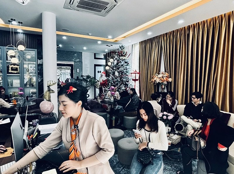Tôn trọng và mang lại giá trị thực sẽ là tiêu chí hàng đầu của Lan Thương Tôn trọng và mang lại giá trị thực sẽ là tiêu chí hàng đầu của Lan Thương