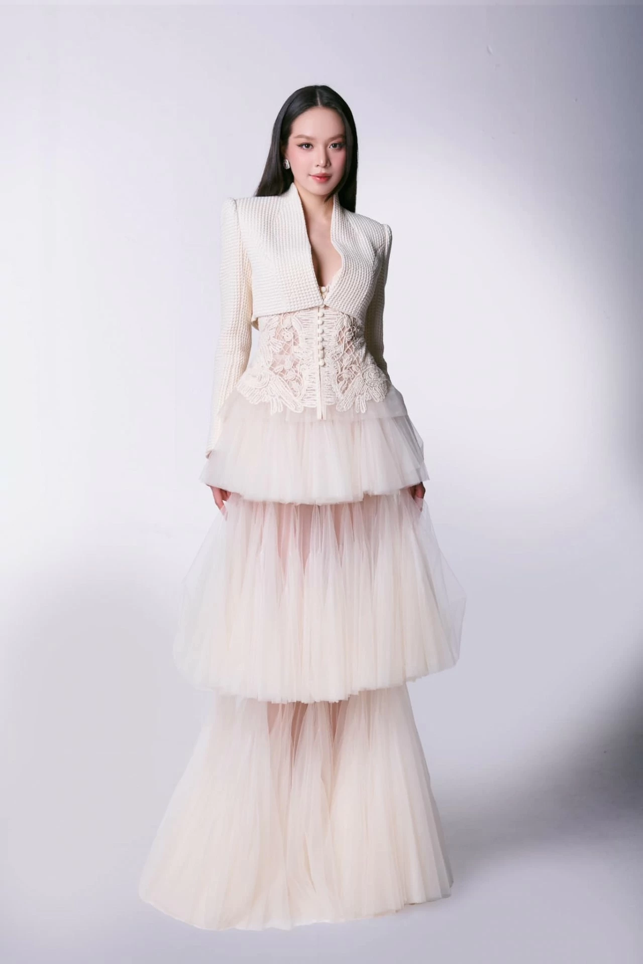 Ngắm nhan sắc Hoa hậu Huỳnh Thị Thanh Thủy Ngắm nhan sắc Hoa hậu Huỳnh Thị Thanh Thủy