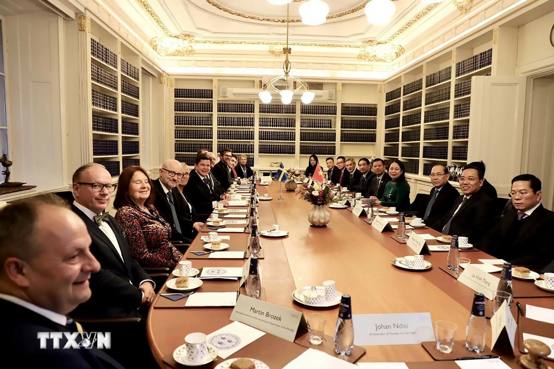 Phó Chủ tịch nước Võ Thị Ánh Xuân hội kiến Chủ tịch Quốc hội Thụy Điển Phó Chủ tịch nước Võ Thị Ánh Xuân hội kiến Chủ tịch Quốc hội Thụy Điển