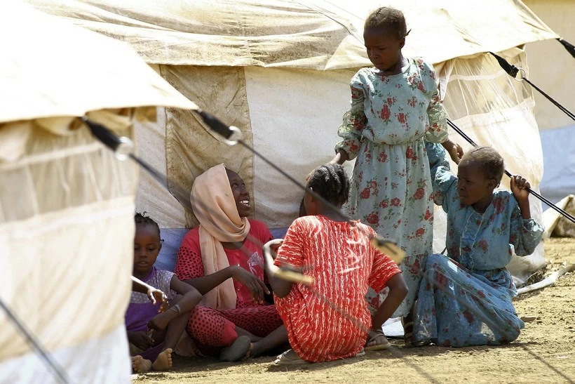 Trẻ em tại trại tị nạn ở tỉnh Gedaref, Sudan. (Nguồn: AFP) Trẻ em tại trại tị nạn ở tỉnh Gedaref, Sudan. (Nguồn: AFP)