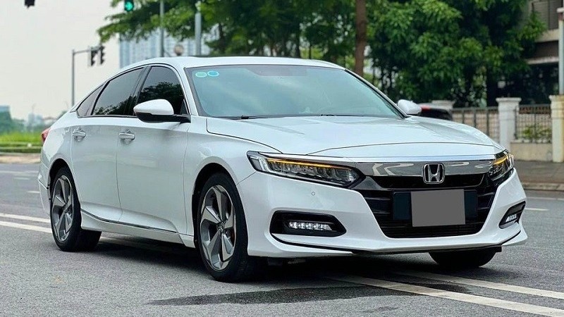 Top 10 xe ô tô bán chậm nhất tháng 10/2024: Honda Accord đội sổ