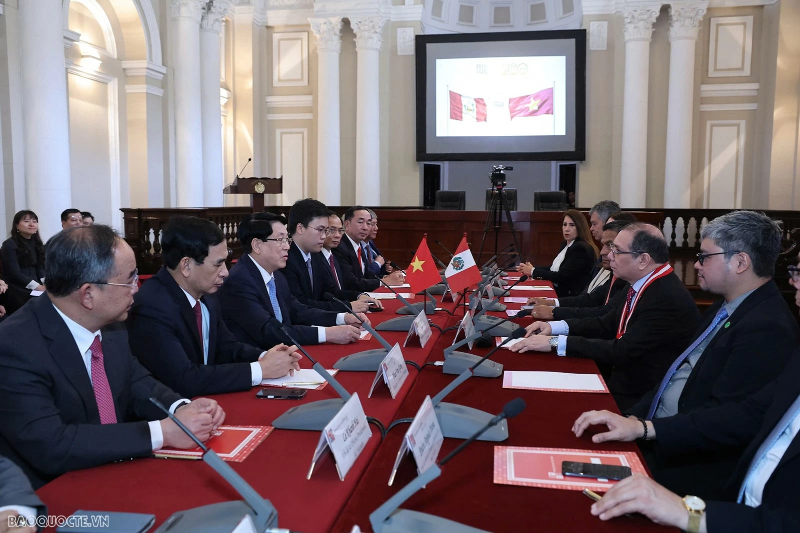 Chủ tịch nước Lương Cường đề nghị ngành tư pháp Việt Nam-Peru đẩy mạnh phối hợp tại các diễn đàn tư pháp liên khu vực và quốc tế Chủ tịch nước Lương Cường đề nghị ngành tư pháp Việt Nam-Peru đẩy mạnh phối hợp tại các diễn đàn tư pháp liên khu vực và quốc tế