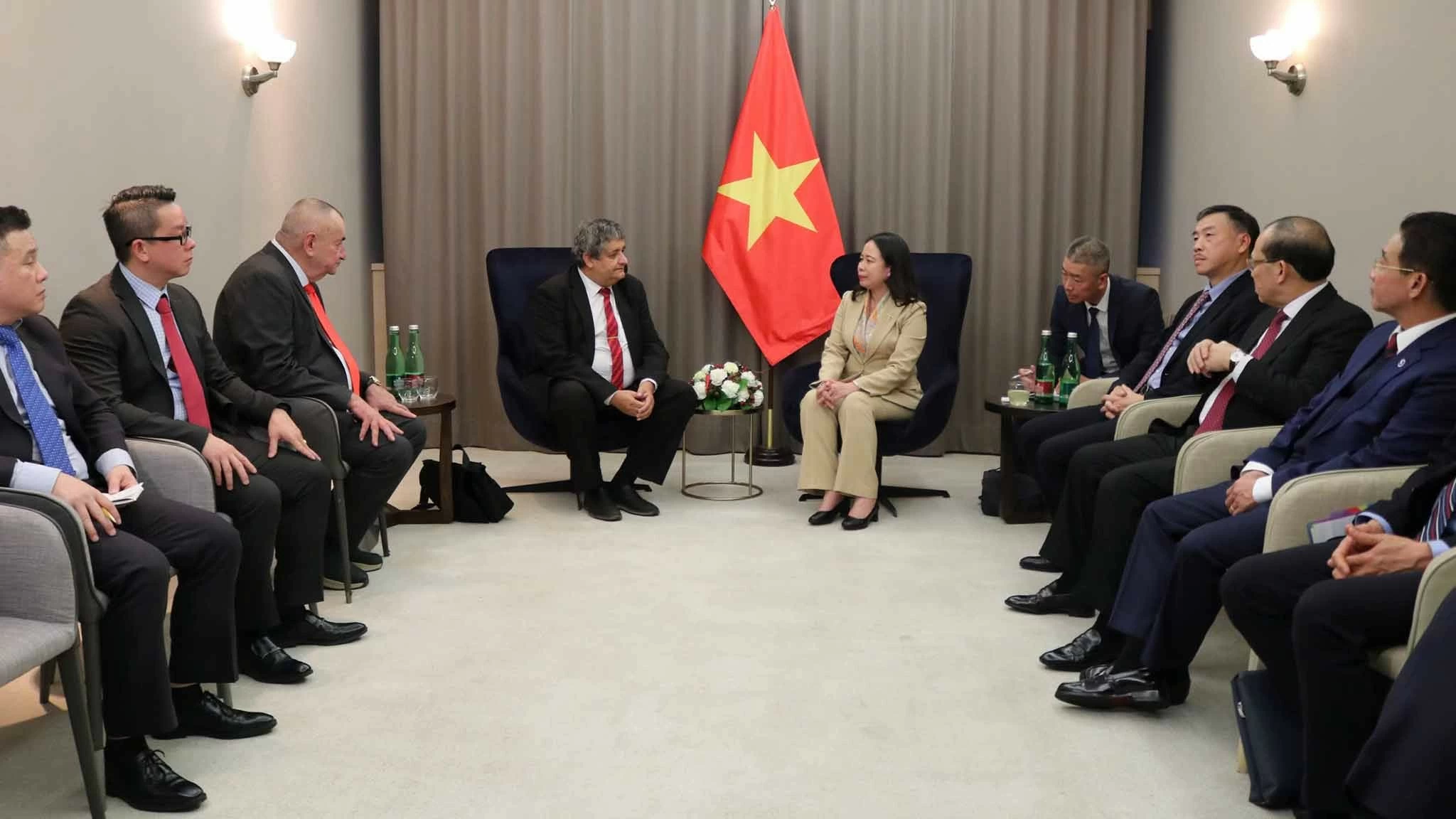 Phó Chủ tịch nước Võ Thị Ánh Xuân tiếp Phó Chủ tịch Đảng Cộng sản Czech-Morava Phó Chủ tịch nước Võ Thị Ánh Xuân tiếp Phó Chủ tịch Đảng Cộng sản Czech-Morava