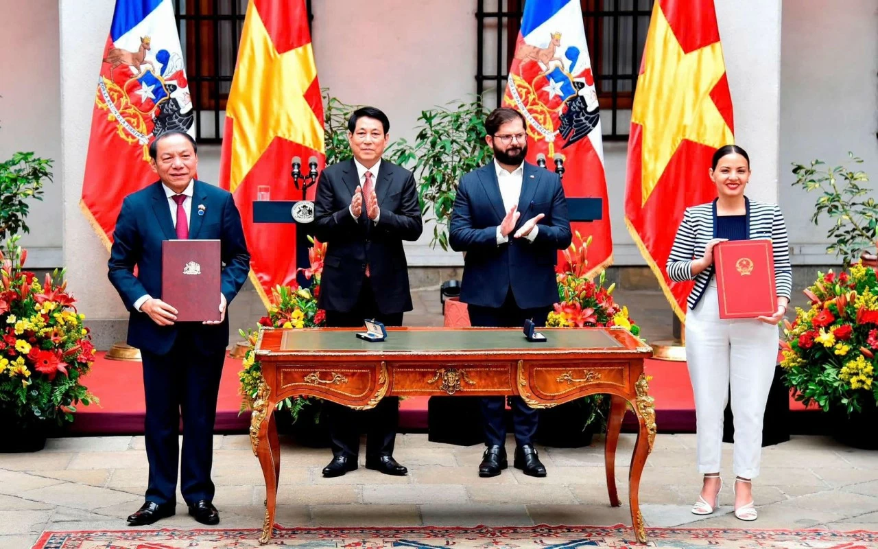 Tiền đề thúc đẩy quan hệ hợp tác văn hoá giữa Việt Nam và Chile Tiền đề thúc đẩy quan hệ hợp tác văn hoá giữa Việt Nam và Chile