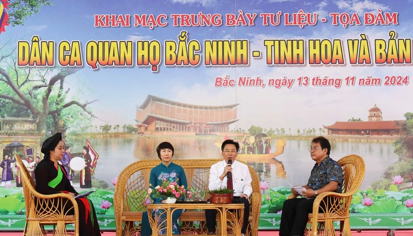 Chương trình tọa đàm “Dân ca Quan họ Bắc Ninh - Tinh hoa và bản sắc”. (Nguồn: Thương hiệu và Công luận) Chương trình tọa đàm “Dân ca Quan họ Bắc Ninh - Tinh hoa và bản sắc”. (Nguồn: Thương hiệu và Công luận)