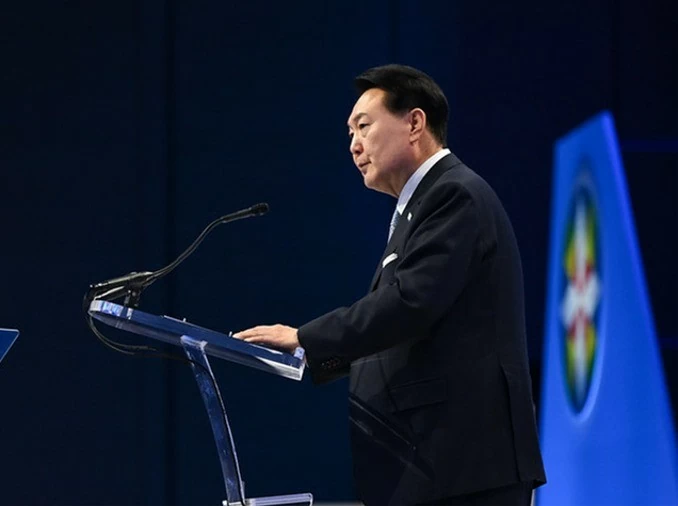 Hàn Quốc dọa trả miếng nếu Triều Tiên tiếp tục hợp tác quân sự với Nga, nói đã 'sẵn đòn' Hàn Quốc dọa trả miếng nếu Triều Tiên tiếp tục hợp tác quân sự với Nga, nói đã 'sẵn đòn'