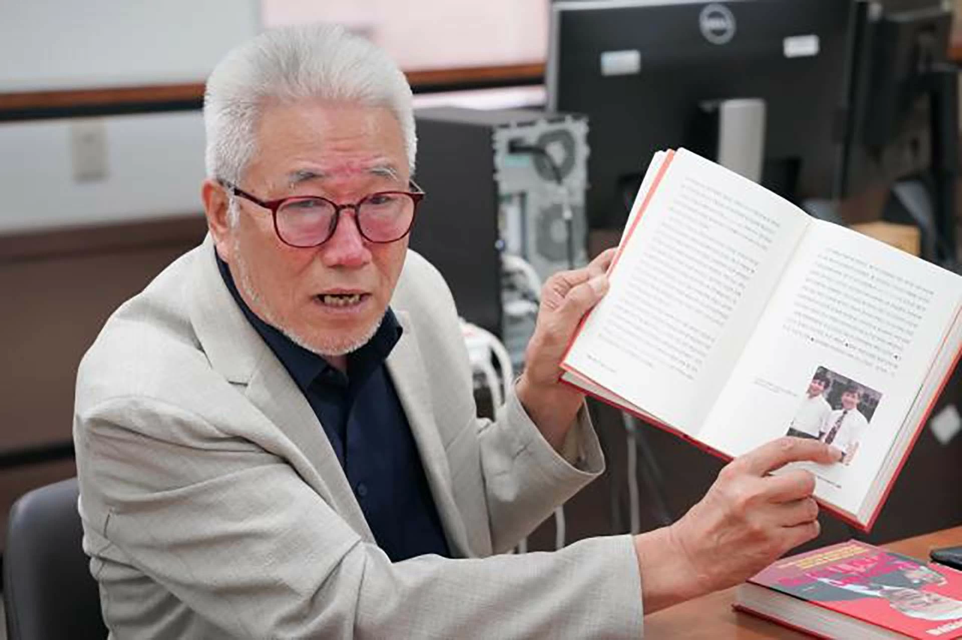 Tác giả Cho Chulhyeon: Viết bằng nhịp đập của trái tim Tác giả Cho Chulhyeon: Viết bằng nhịp đập của trái tim