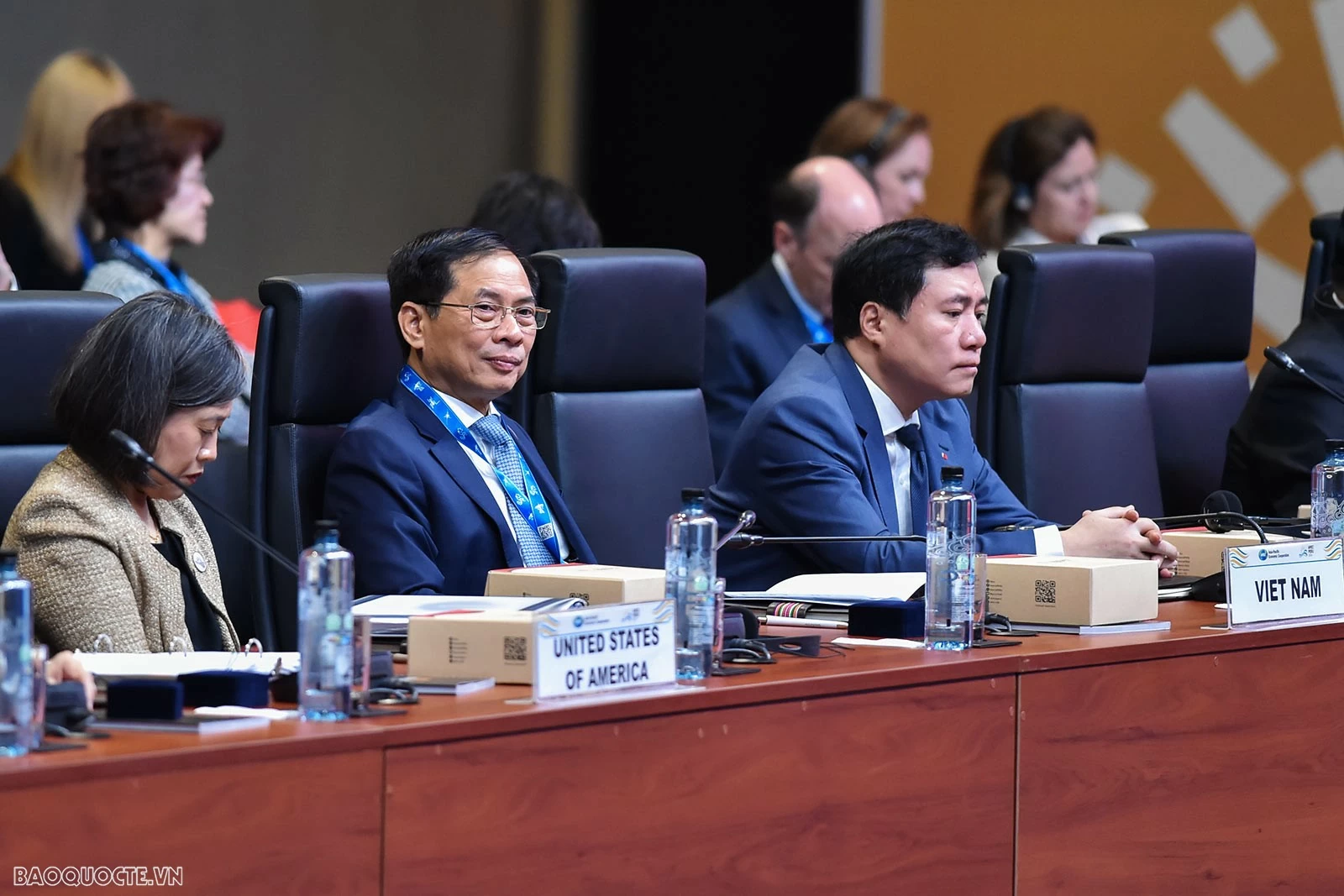 Phó Thủ tướng, Bộ trưởng Ngoại giao Bùi Thanh Sơn nêu 3 đề xuất đối với hợp tác của APEC Phó Thủ tướng, Bộ trưởng Ngoại giao Bùi Thanh Sơn nêu 3 đề xuất đối với hợp tác của APEC
