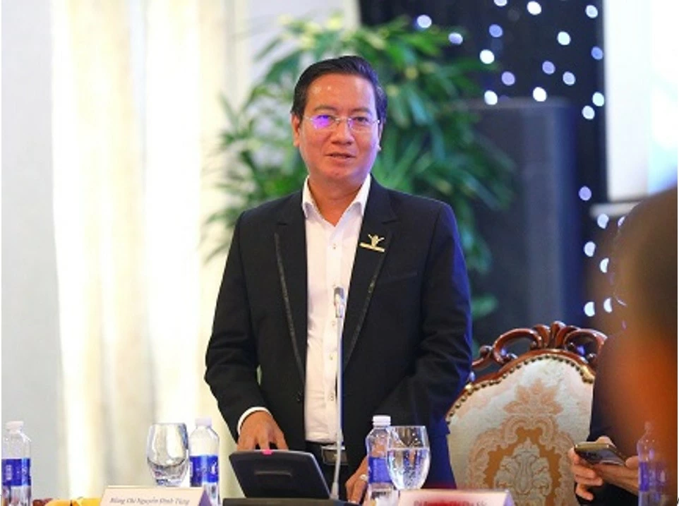 Ông Đặng Phúc Nguyên - Tổng thư ký Hiệp hội rau quả Việt Nam phát biểu tại Toạ đàm. Ông Đặng Phúc Nguyên - Tổng thư ký Hiệp hội rau quả Việt Nam phát biểu tại Toạ đàm.