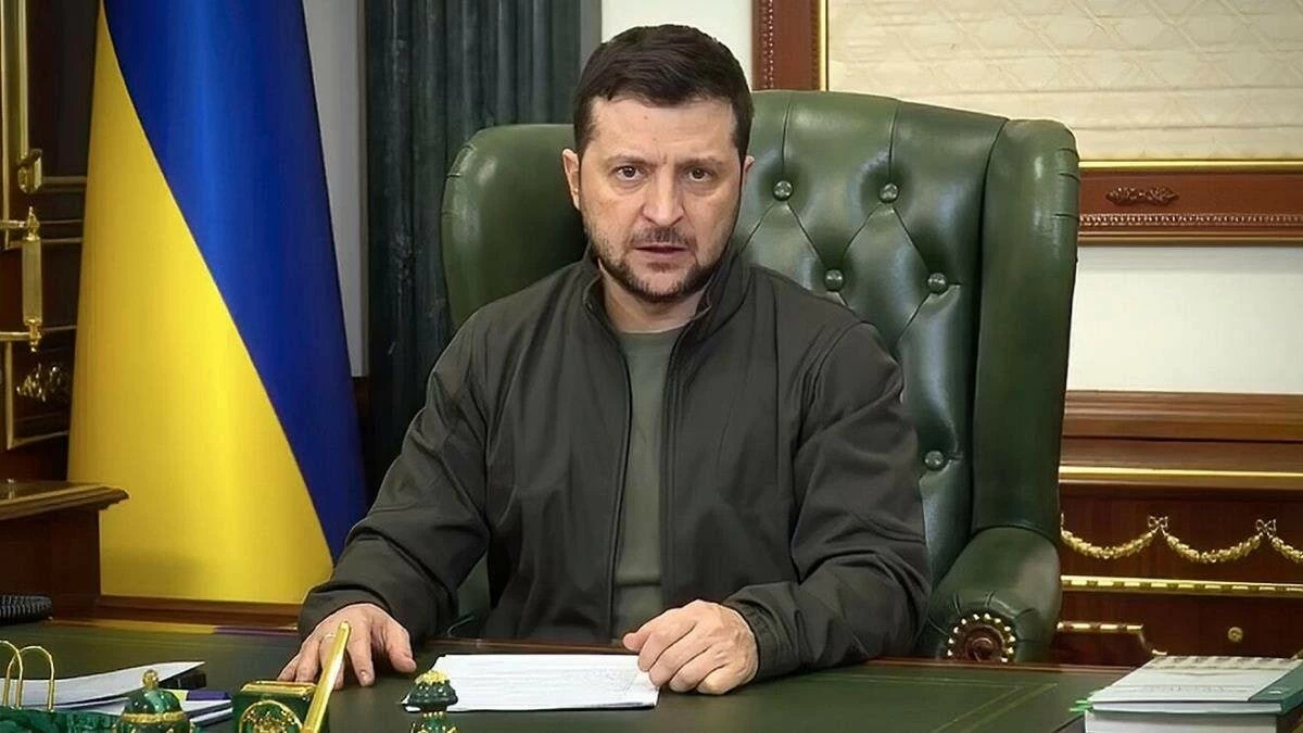 Ukraine tuyên bố sắp tung kế hoạch mới, nói không với vũ khí hạt nhân, Mỹ gấp gáp dốc sạch viện trợ cho Kiev. (Nguồn: AP) Ukraine tuyên bố sắp tung kế hoạch mới, nói không với vũ khí hạt nhân, Mỹ gấp gáp dốc sạch viện trợ cho Kiev. (Nguồn: AP)