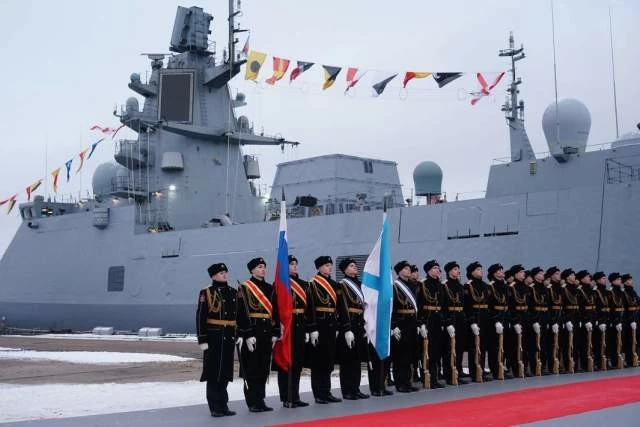 Khinh hạm Dự án 22350 của Hạm đội phương Bắc Nga mang tên Khinh hạm khủng của Nga tiến vào Địa Trung Hải