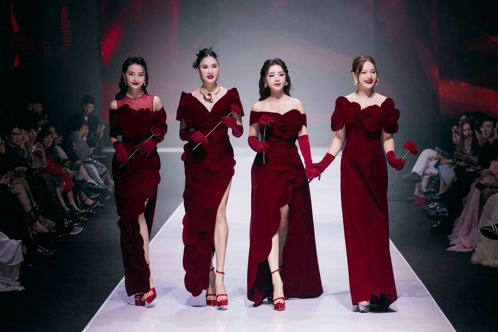 Hồng Diễm Hồng Diễm