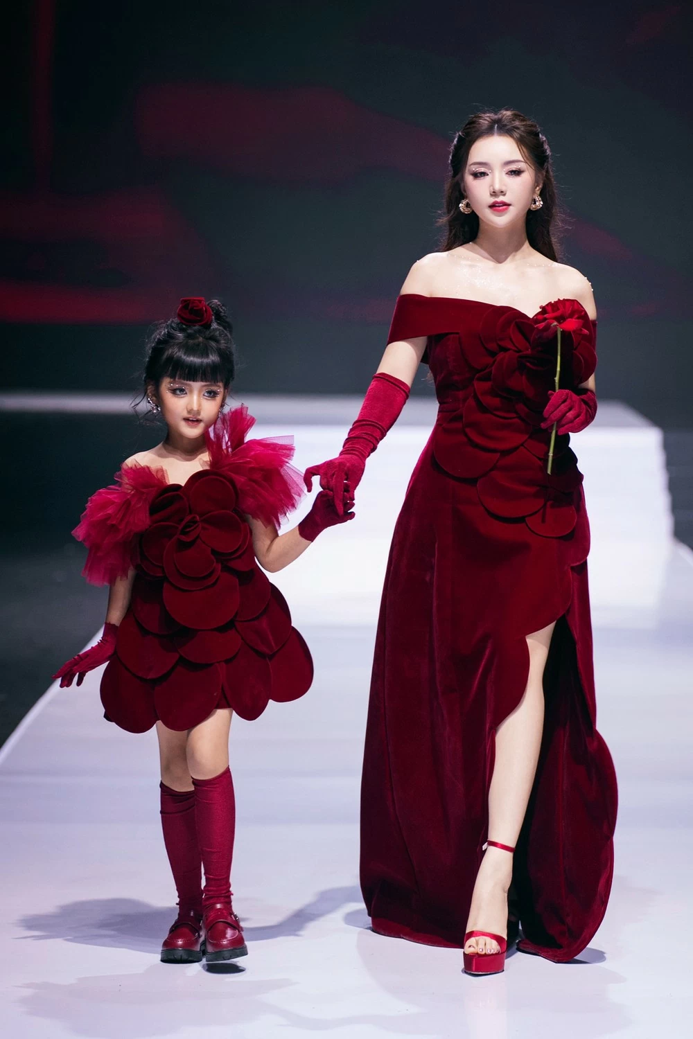Hồng Diễm Hồng Diễm